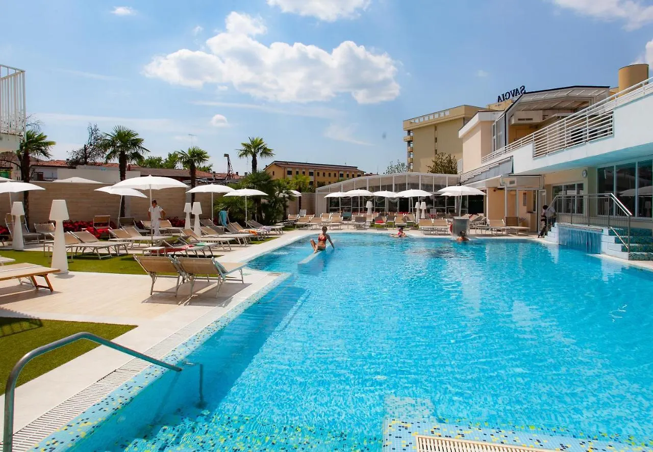 אבנו טרמה Palace Hotel Meggiorato  אבנו טרמה
