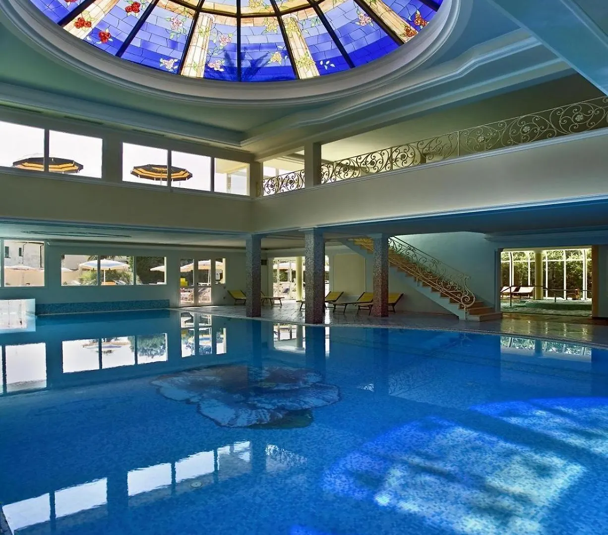 אבנו טרמה Palace Hotel Meggiorato