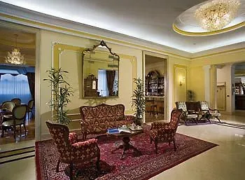 אבנו טרמה Palace Hotel Meggiorato